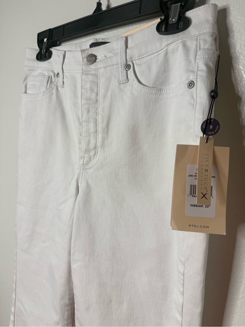 NEW NYDJ White LT Cool Embrace Joni Capri Jeans 6 - Picture 4 of 10
